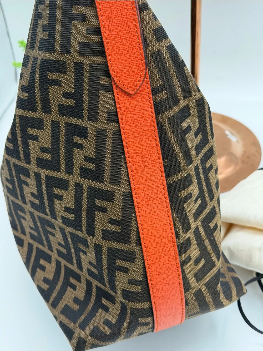 Fendi FF zucca Hobo shoulder bag like new 😍